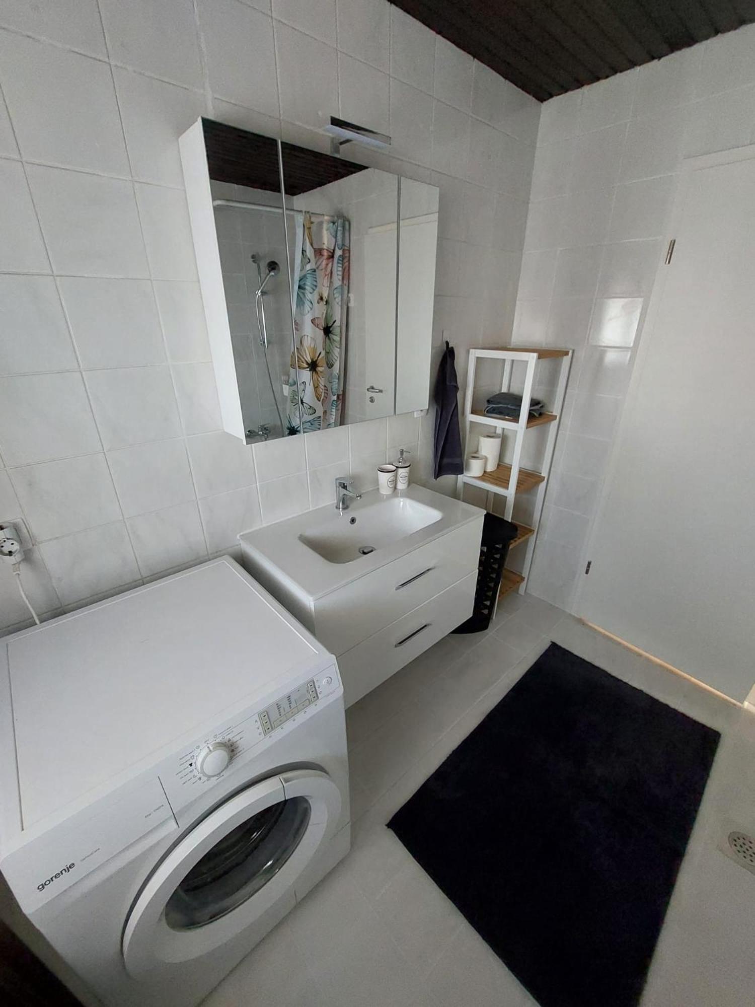 Moskriceva Apartment Любляна Екстериор снимка